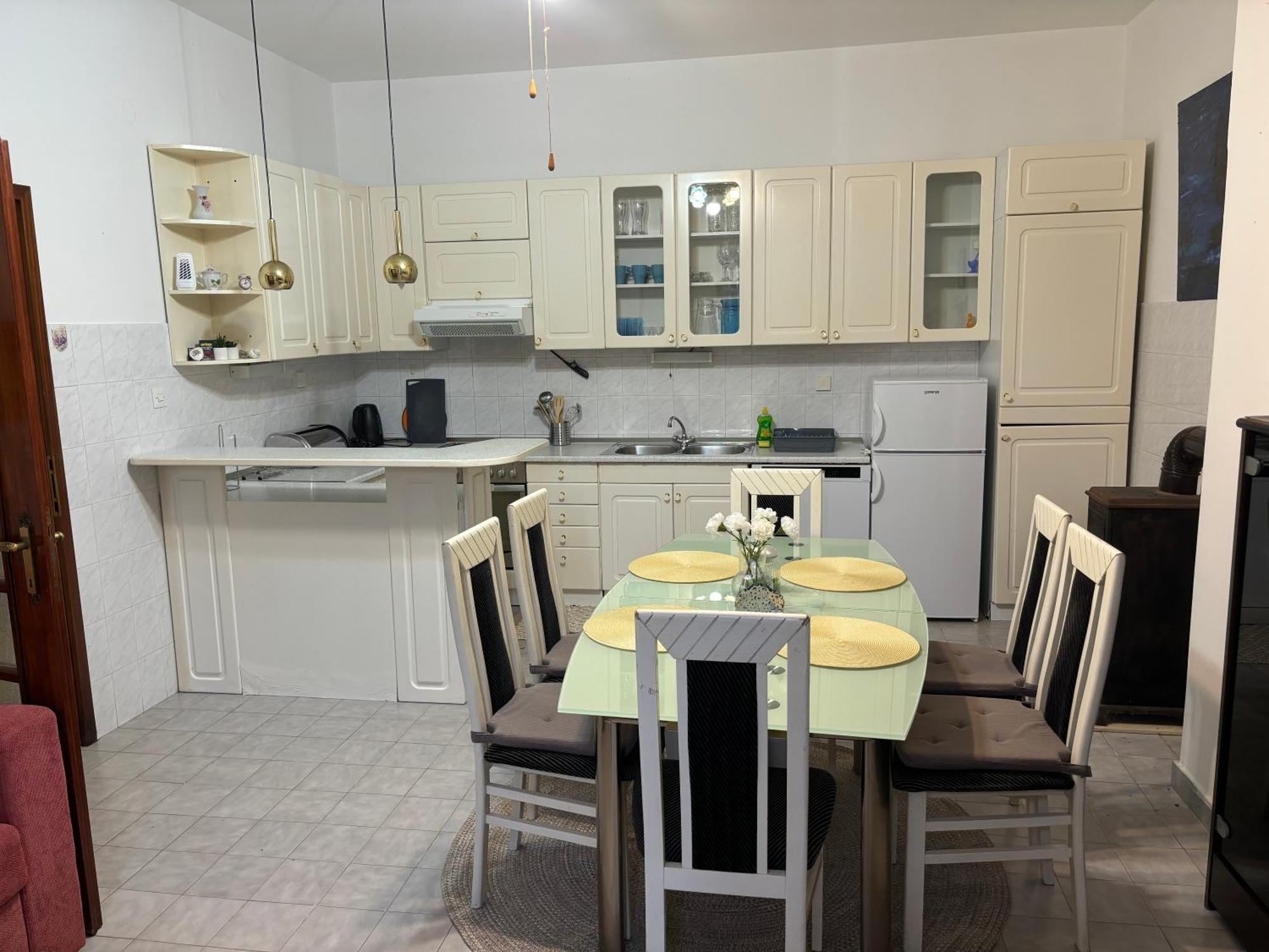 Apartments Renata Pucisca Luaran gambar